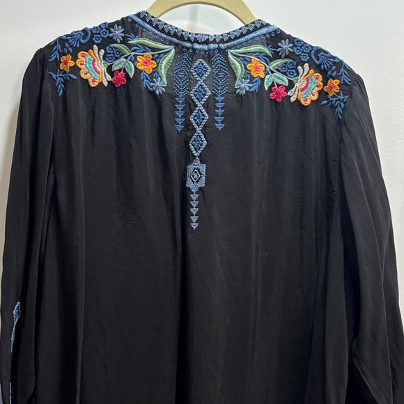 Johnny Was Black lightweight Blouse with Multicolor Embroidery XL tie at neck - Picture 9 of 15